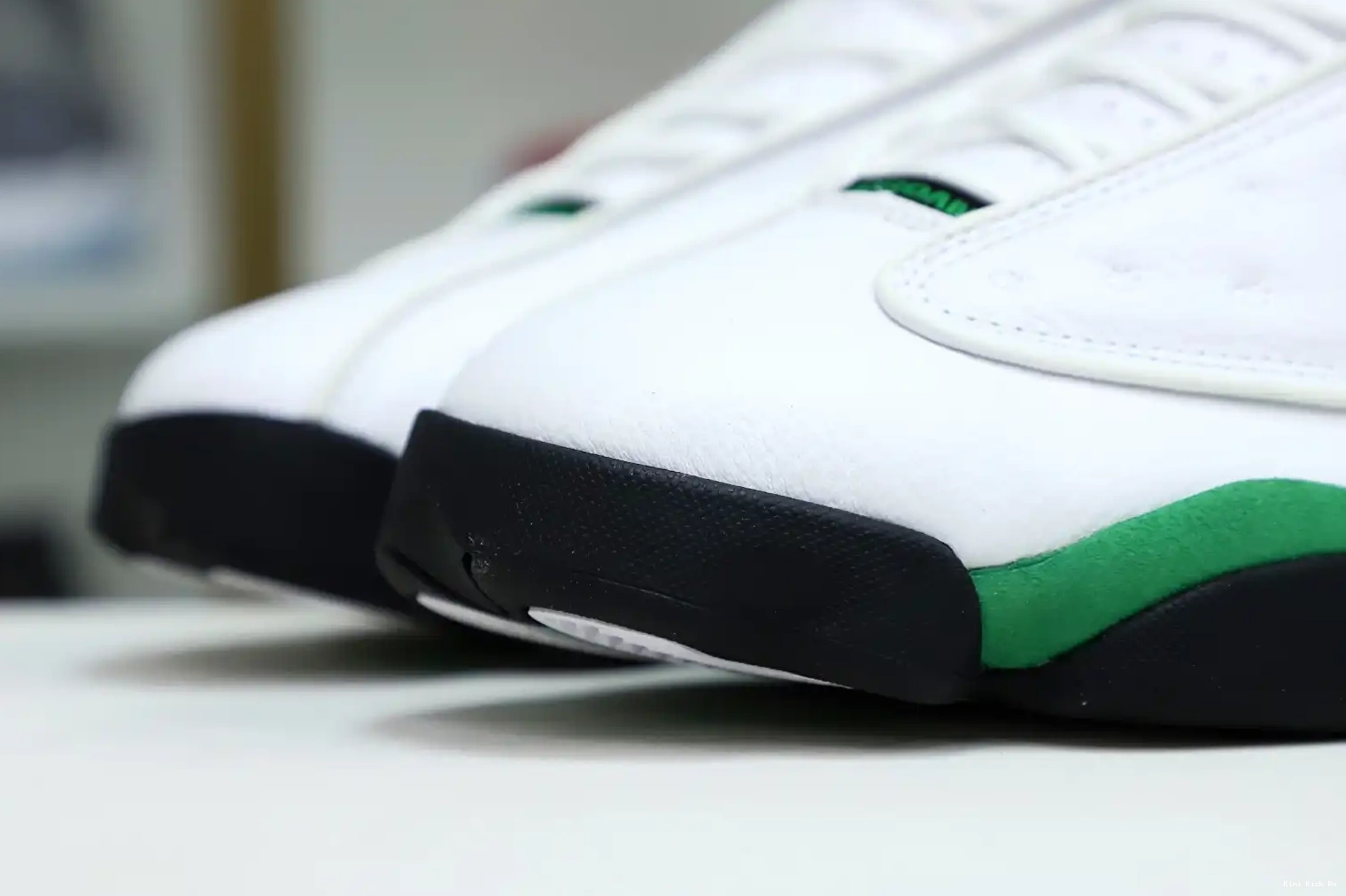 Kimikick JORDAN “LUCKY 13 GREEN” DB6537-113 AIR 0717